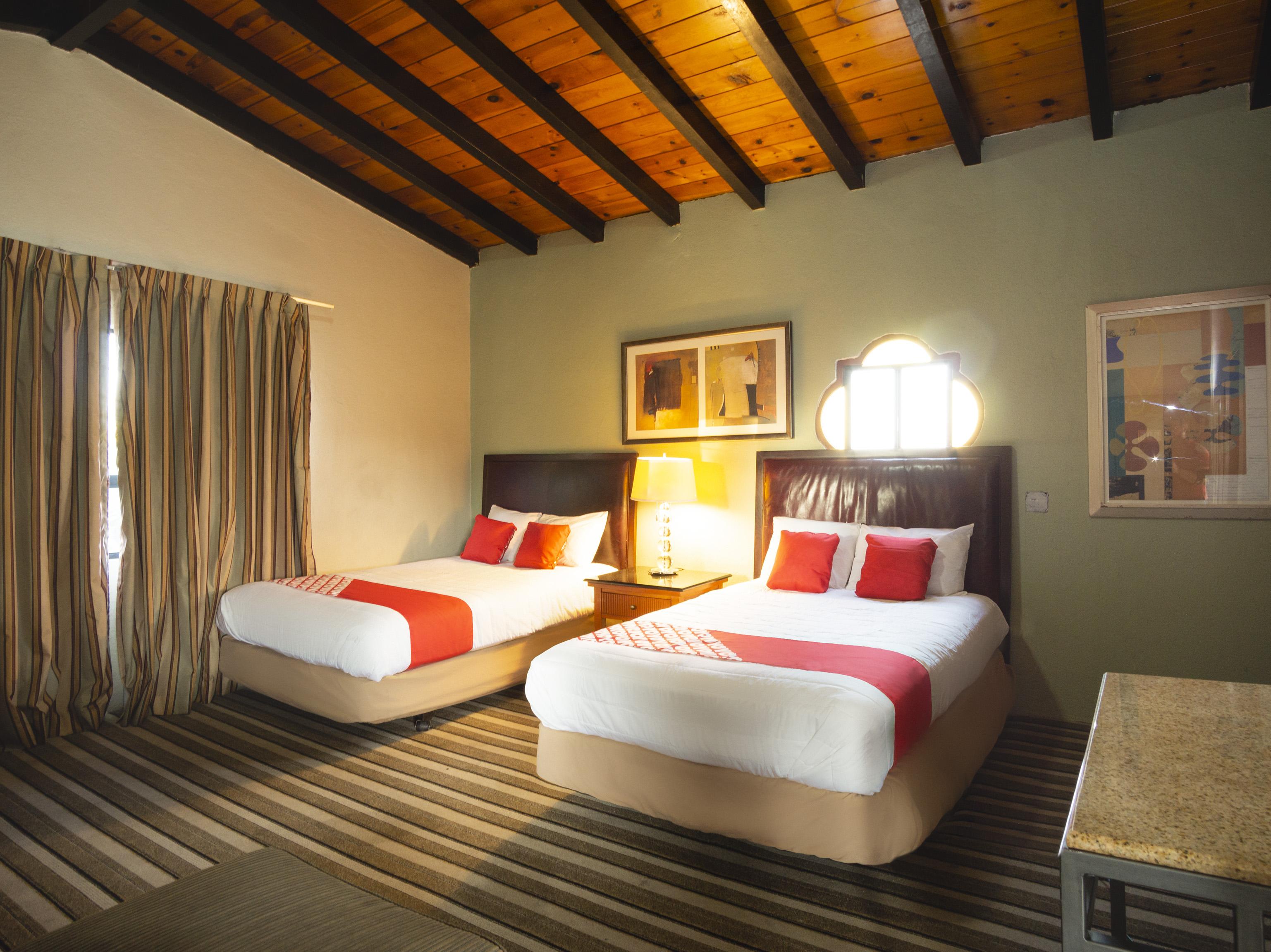 Oyo Hotel Hacienda Don Luis, Rosarito Eksteriør bilde A typical room at the hotel